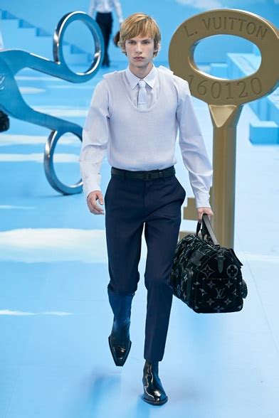 louis vuitton sfilata uomo 2020|louis vuitton pants.